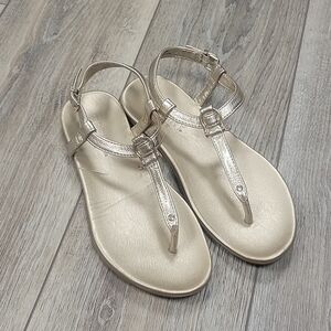 Sperry Top Sider Gold Leather Saltwater T-Strap Sandals